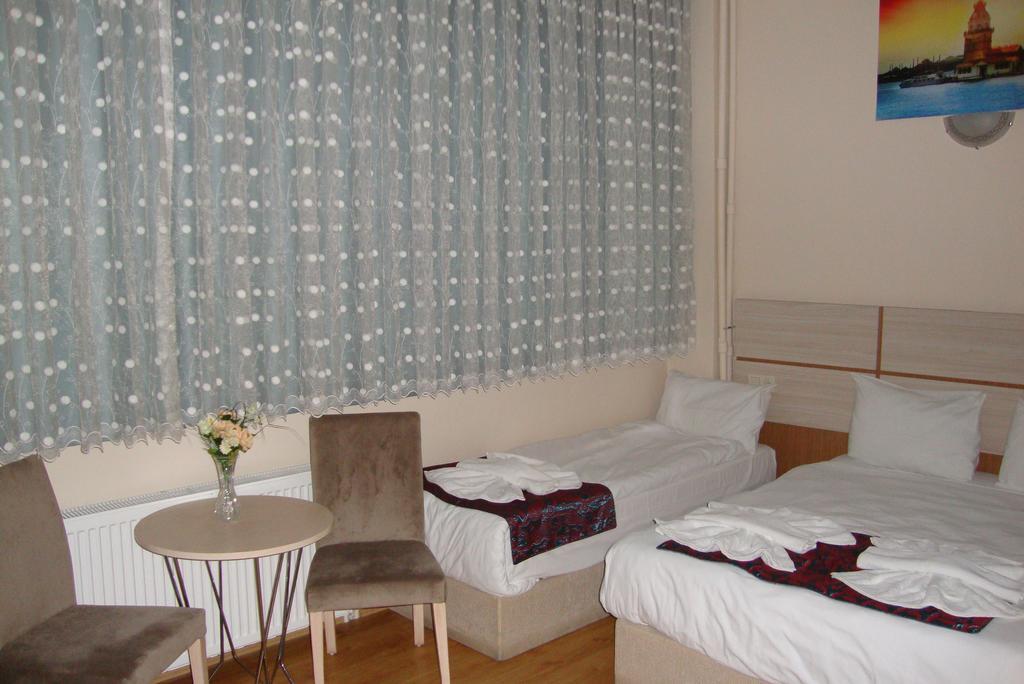 贝西克塔斯皇家套房酒店 伊斯坦布尔 客房 照片